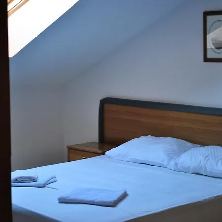 לינה וארוחת בוקר Promenade