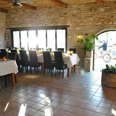 Promenade メドゥリン