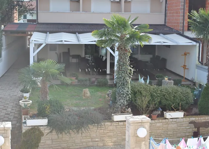 Promenade 住宿加早餐酒店 3*